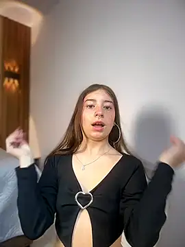 GabySweett  online show from 4, 7, 2026