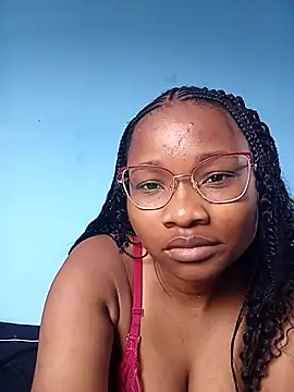 Snapshot of SugarSpiceXXX chatting on 4, 10, 2025 SugarSpiceXXX online show from 4, 10, 2025