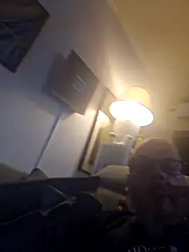 ilmilanese76 online show from 25, 9, 2025