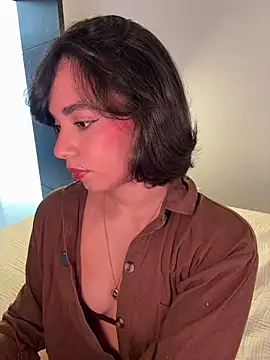 Capricho 01 online show from 16, 7, 2026
