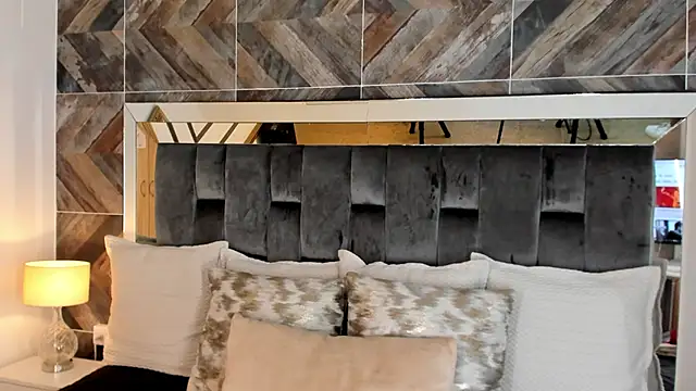 NaylaGrey online show from 29, 10, 2025