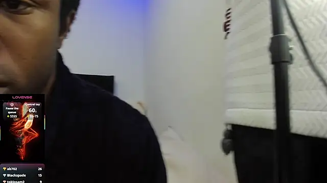 Snapshot of Yin_yang_hot chatting on 6, 11, 2025 Yin yang hot online show from 6, 11, 2025