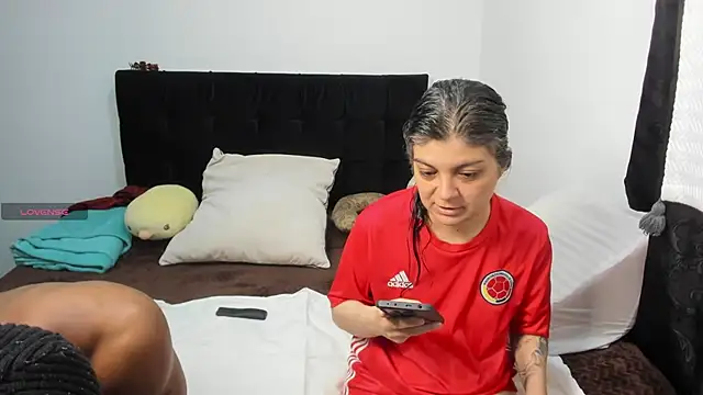 Snapshot of Yin_yang_hot chatting on 14, 10, 2025 Yin yang hot online show from 14, 10, 2025