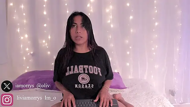 Olivia Morrys online show from 16, 12, 2025