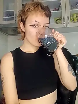 Baby Punk1 online show from 5, 11, 2025