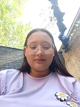 young dairy01 online show from 8, 11, 2025