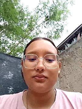 young dairy01 online show from 4, 11, 2025