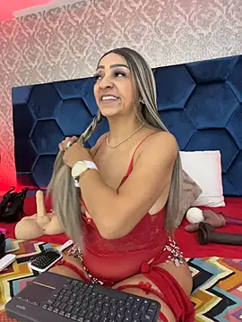 Snapshot of Angelina_Roa chatting on 11, 7, 2026 Angelina Roa online show from 11, 7, 2026