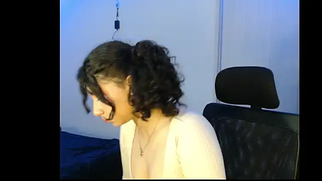 Ivonnybonn online show from 26, 10, 2025