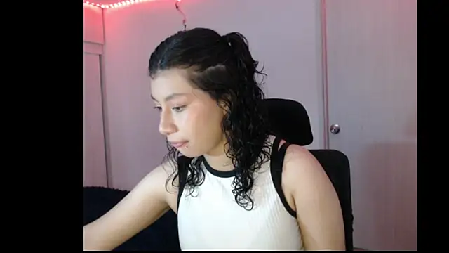 Ivonnybonn online show from 27, 10, 2025