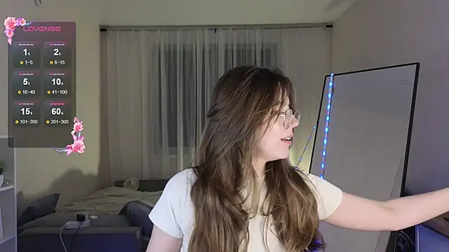 Snapshot of Tofumuchh chatting on 6, 11, 2025 Tofumuchh online show from 6, 11, 2025