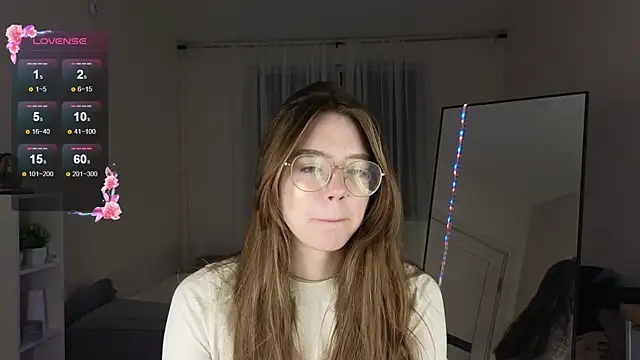 Snapshot of Tofumuchh chatting on 8, 11, 2025 Tofumuchh online show from 8, 11, 2025