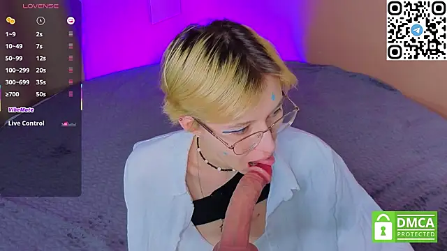 Sharlikiss online show from 12, 3, 2026