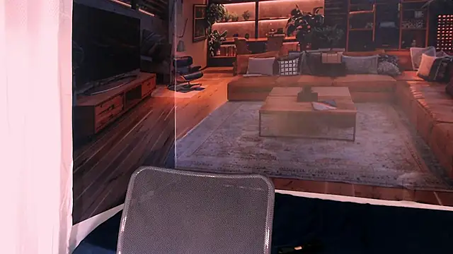 Snapshot of RomeoMillerr chatting on 29, 11, 2025 RomeoMillerr online show from 29, 11, 2025