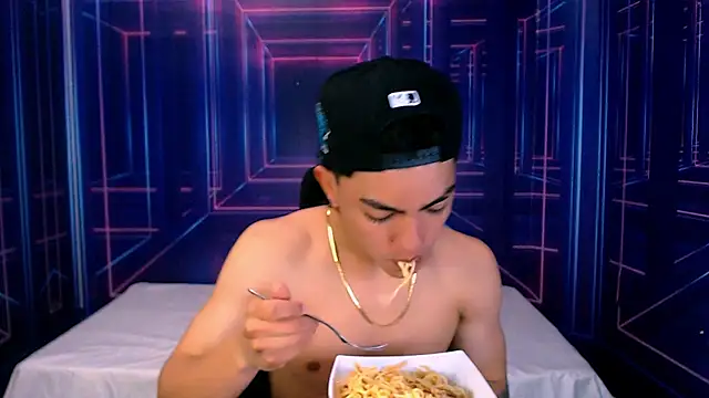 Snapshot of RomeoMillerr chatting on 27, 10, 2025 RomeoMillerr online show from 27, 10, 2025