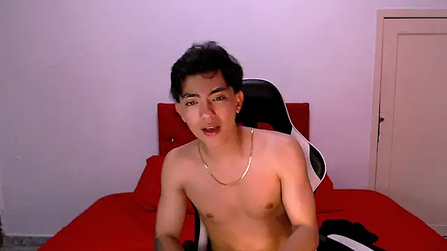 Snapshot of RomeoMillerr chatting on 19, 11, 2025 RomeoMillerr online show from 19, 11, 2025