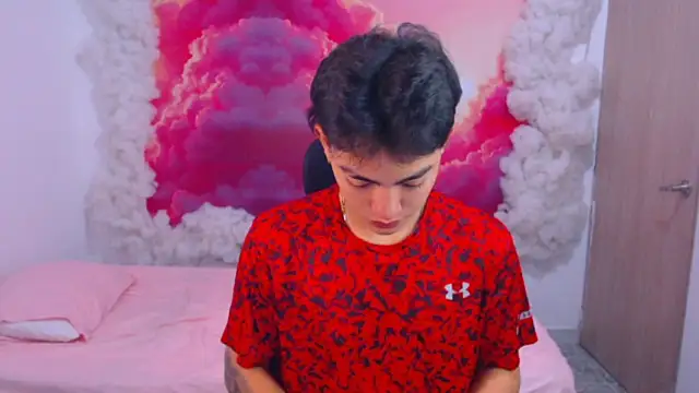 Snapshot of RomeoMillerr chatting on 30, 10, 2025 RomeoMillerr online show from 30, 10, 2025