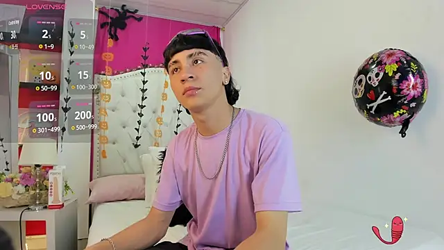 XaanderGrey online show from 27, 10, 2025