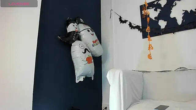 XaanderGrey online show from 31, 10, 2025