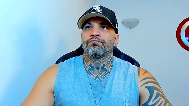 Snapshot of JoshRigby chatting on 19, 6, 2026 JoshRigby online show from 19, 6, 2026