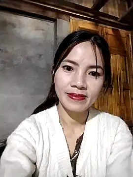 Snapshot of lmc-zz chatting on 29, 4, 2026 lmc-zz online show from 29, 4, 2026
