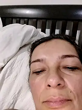 Snapshot of Carol_Miss2 chatting on 3, 11, 2025 Carol Miss2 online show from 3, 11, 2025