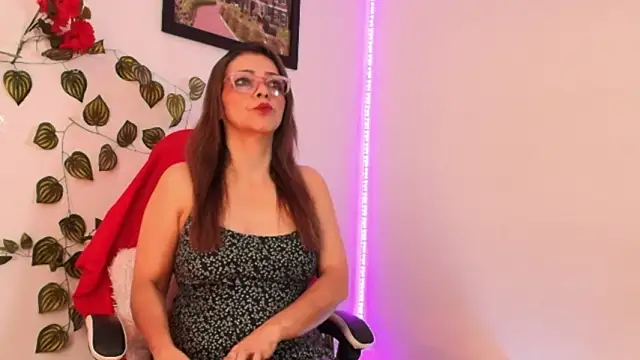 Carol Miss2 online show from 4, 3, 2026