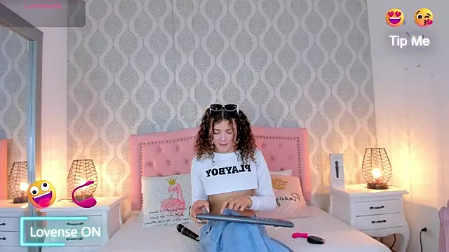 kendallspears 1 online show from 18, 10, 2025