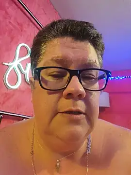 Snapshot of violentviolet68 chatting on 11, 6, 2026 violentviolet68 online show from 11, 6, 2026