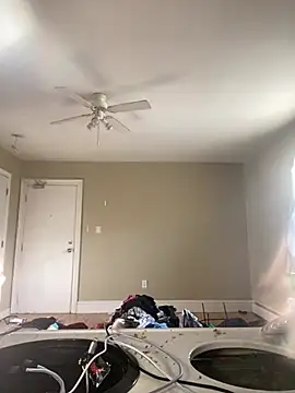 sexybriiiixoxo online show from 18, 4, 2026