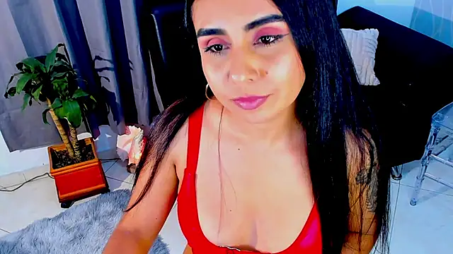 EmilyValk online show from 29, 9, 2025