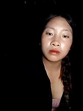 ly-xinh01 online show from 30, 9, 2025