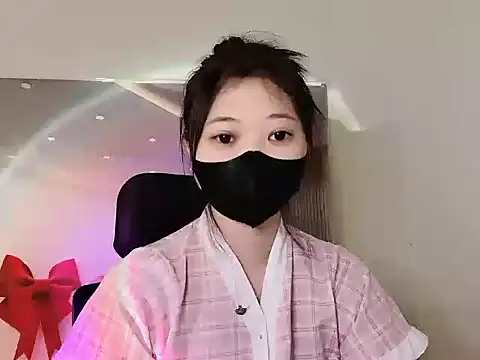 petite01 online show from 27, 9, 2025