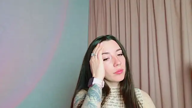 Curious Lily online show from 15, 10, 2025