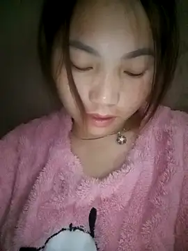 Snapshot of min-xinh chatting on 3, 11, 2025 min-xinh online show from 3, 11, 2025