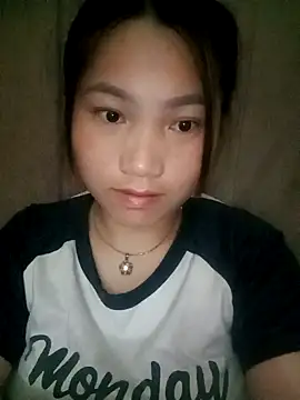 Snapshot of min-xinh chatting on 21, 10, 2025 min-xinh online show from 21, 10, 2025