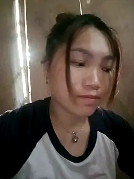 Snapshot of min-xinh chatting on 21, 10, 2025 min-xinh online show from 21, 10, 2025