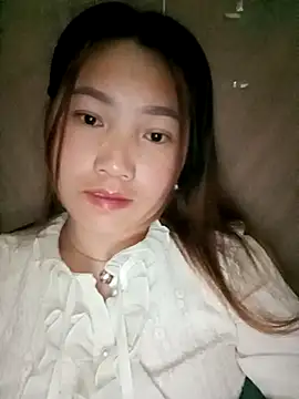 Snapshot of min-xinh chatting on 17, 11, 2025 min-xinh online show from 17, 11, 2025