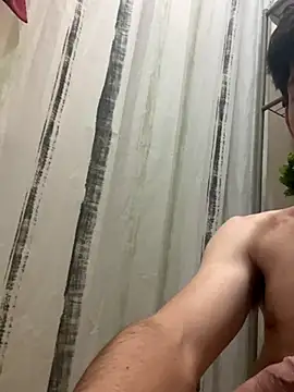 AlbertoRuiz086 online show from 5, 12, 2025