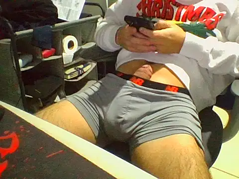 AlbertoRuiz086 online show from 7, 11, 2025