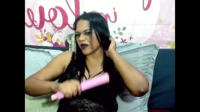 indianswtbella online show from 4, 12, 2025