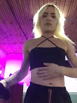 Snapshot of alexawinterrr chatting on 5, 11, 2025 alexawinterrr online show from 5, 11, 2025