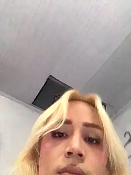 Snapshot of alexawinterrr chatting on 30, 9, 2025 alexawinterrr online show from 30, 9, 2025