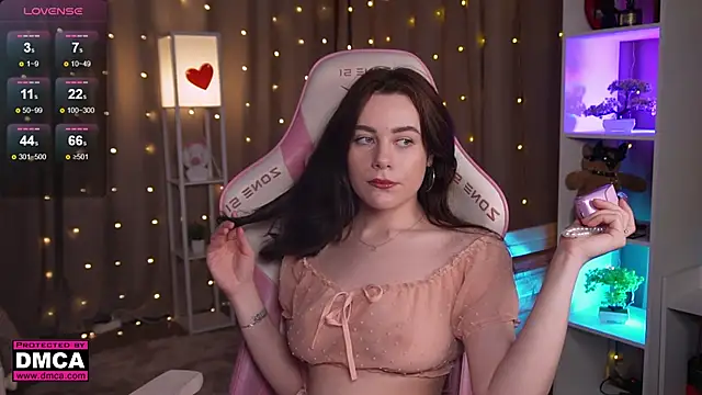 Snapshot of leziowl chatting on 25, 11, 2025 leziowl online show from 25, 11, 2025