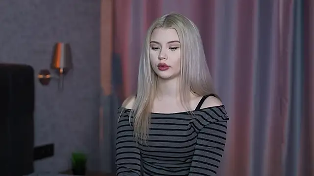 AshleyNikoo online show from 28, 11, 2025