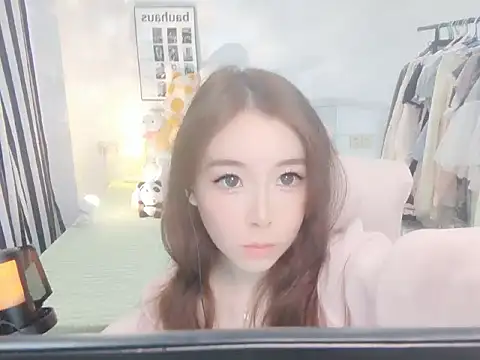 Snapshot of Gardenia-222 chatting on 13, 10, 2025 Gardenia-222 online show from 13, 10, 2025