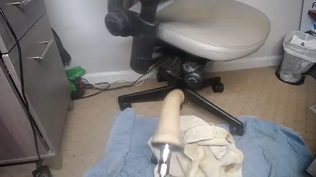 Snapshot of sackstor chatting on 6, 3, 2025 sackstor online show from 6, 3, 2025