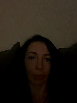 Snapshot of ViollaXlove chatting on 3, 10, 2025 ViollaXlove online show from 3, 10, 2025