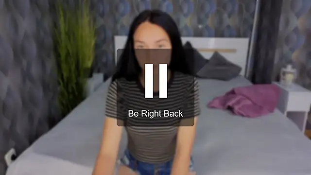 Snapshot of Emilly__Grey chatting on 17, 6, 2026 Emilly Grey online show from 17, 6, 2026