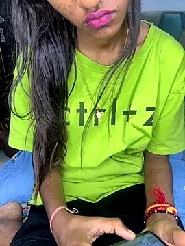 Snapshot of Nencycute1 chatting on 27, 10, 2025 Nencycute1 online show from 27, 10, 2025